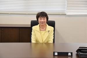 小川龍美議長